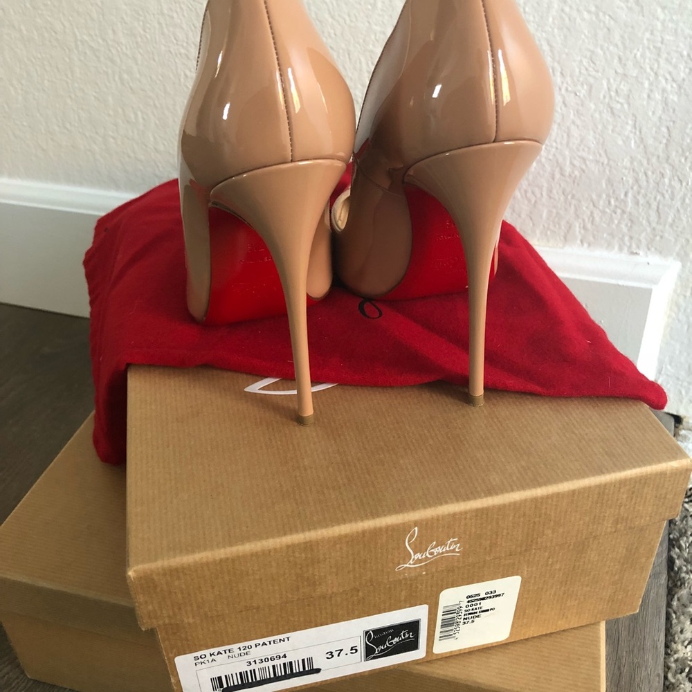 Wrong Size - image 4